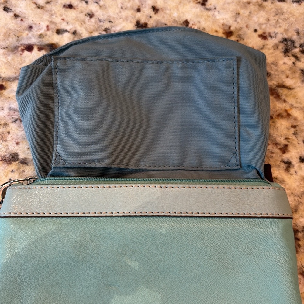 Coach Turquoise Sea Foam Leather Wristlet - Picture 9 of 9